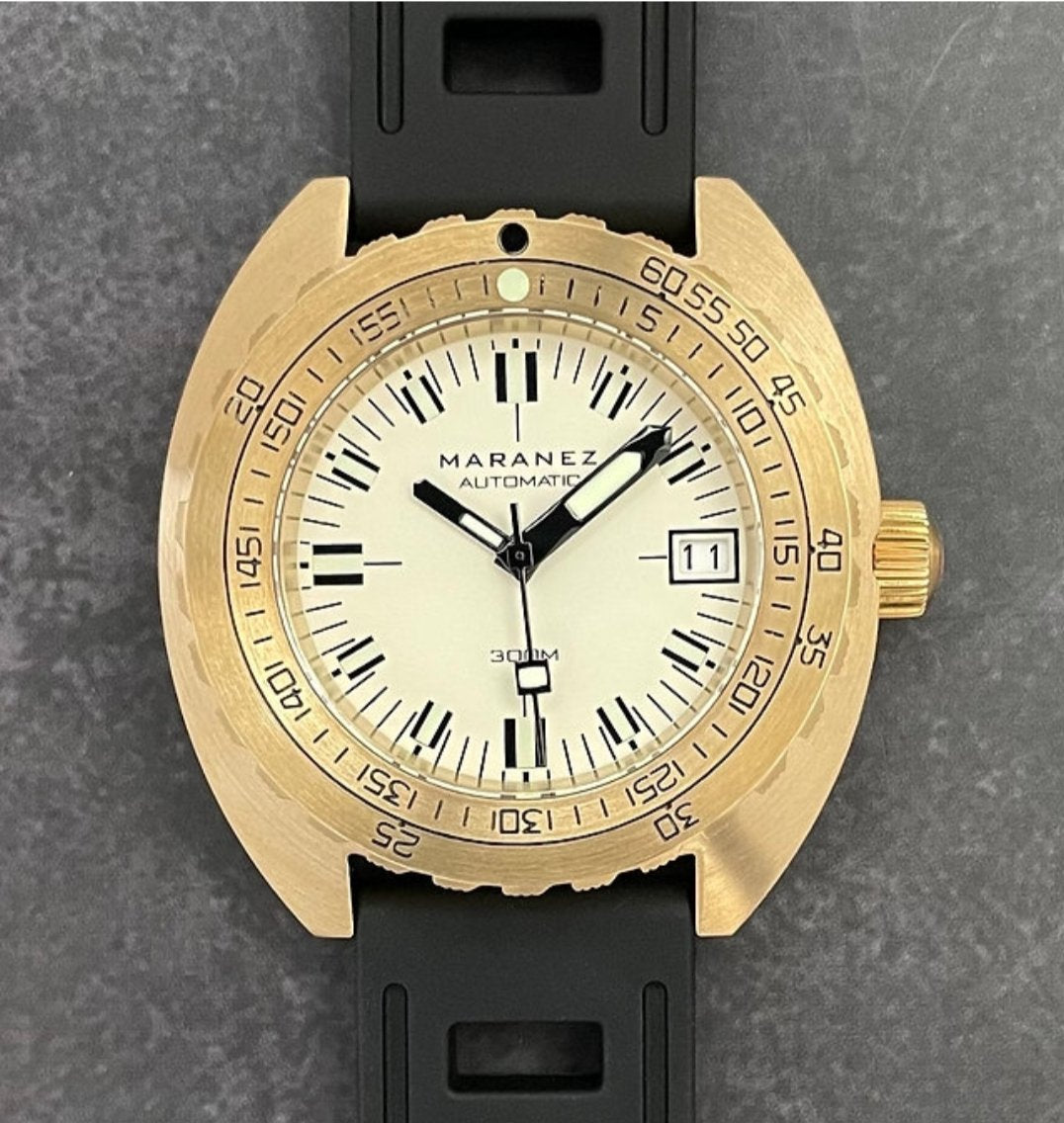 ❬希少・新品同様❭マイクロブランドMaranez Layan brass 真鍮製 Maranez Samui Vintage Brass Watch Cream – WShop360