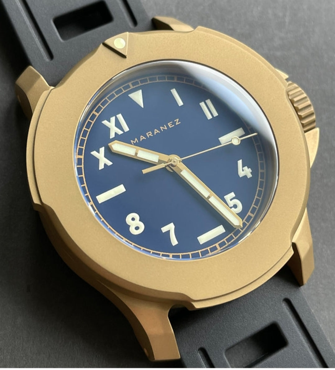 新品未使用　MARANEZ BANGLA 44 Maranez Bangla 44mm brass blue California – WShop360