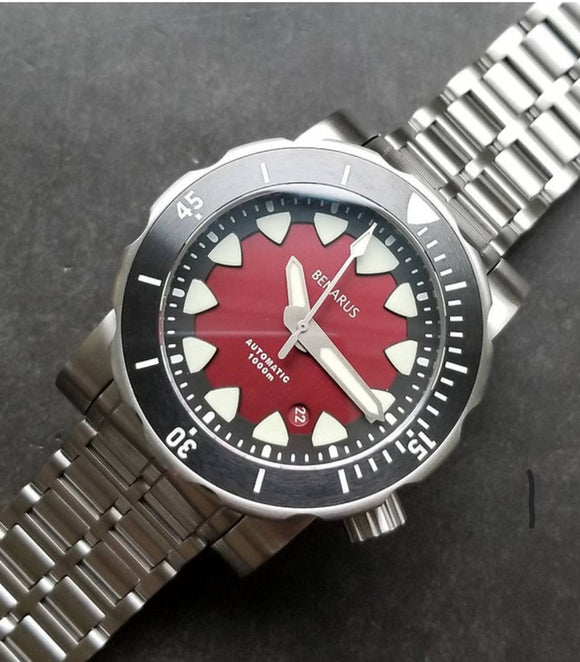 Benarus Dive Watch Mako Red 44mm